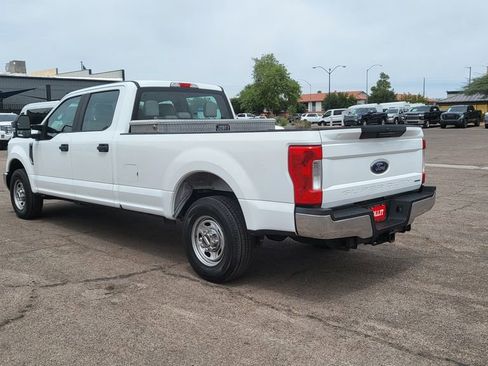 Used 2018 Ford F250 XL w/ Power Equipment Group RWD image 6