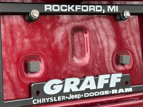 Used 2024 Jeep Grand Cherokee Altitude AWD/4WD image 48