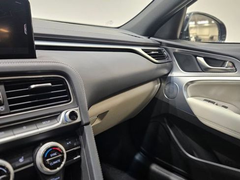 Used 2022 Genesis G70 2.0T w/ Prestige Package image 36