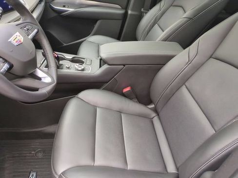 Used 2024 Cadillac XT4 Premium Luxury AWD/4WD image 20