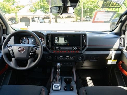 New 2026 Nissan Frontier PRO-4X w/ Pro-4x Convenience Package AWD/4WD image 10