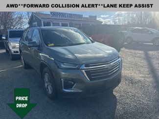 Used 2023 Chevrolet Traverse LT video 1