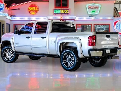 Used 2012 Chevrolet Silverado 2500 LT w/ Interior Plus Package image 4