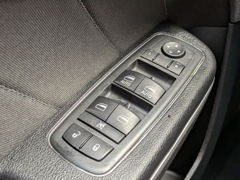 Certified 2018 Dodge Charger R/T RWD image 21