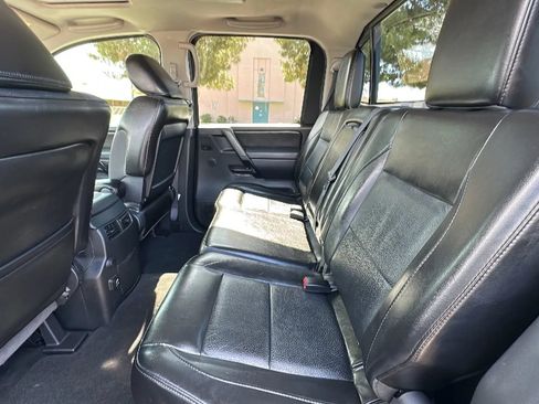 Used 2013 Nissan Titan SL AWD/4WD image 10