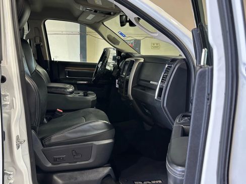 Used 2014 RAM 2500 Laramie AWD/4WD image 14