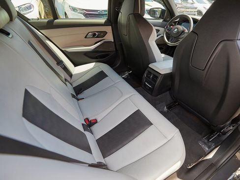 Used 2021 BMW M3 w/ Executive Package RWD image 19