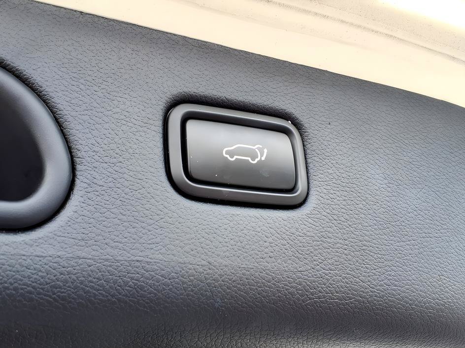 Used 2020 Kia Sportage SX FWD image 11