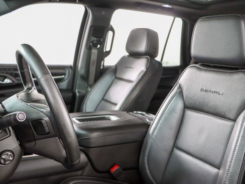 Used 2023 GMC Yukon Denali AWD/4WD image 27