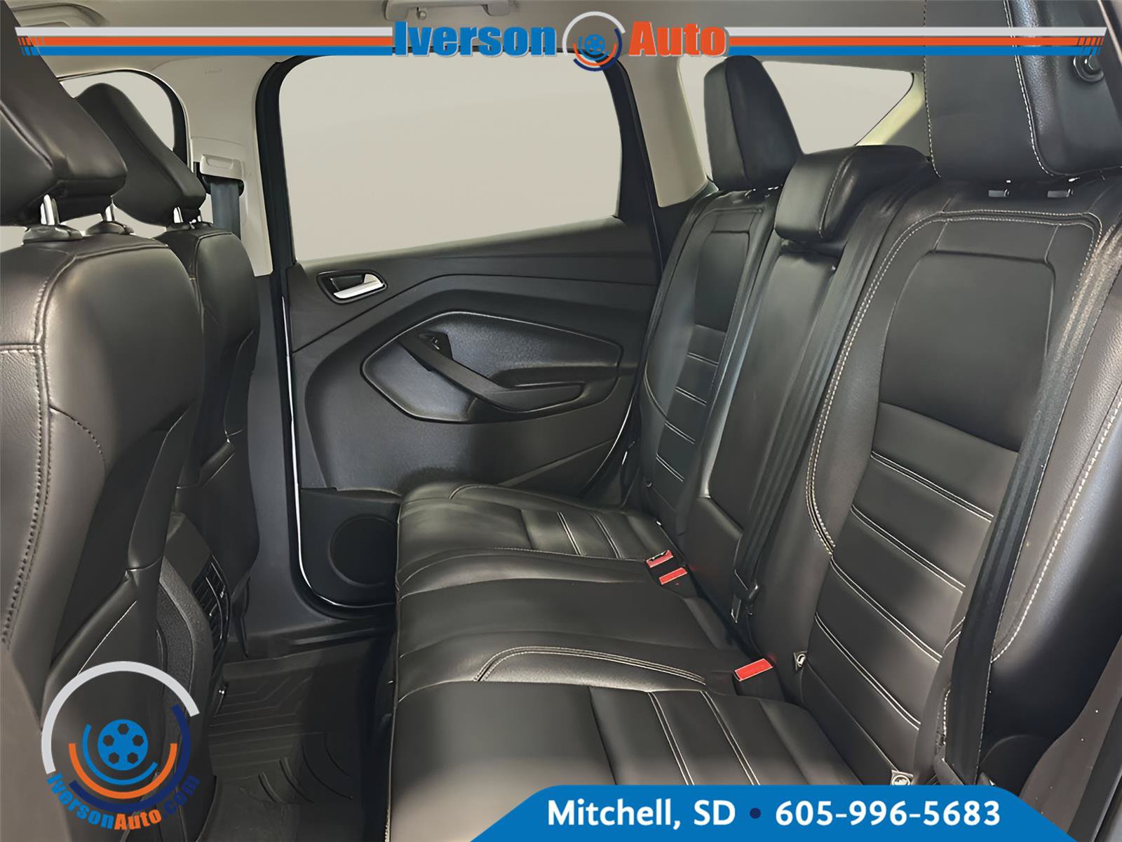 Used 2019 Ford Escape SEL AWD/4WD image 24