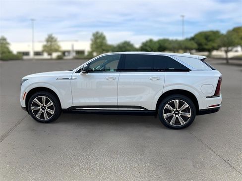 New 2025 Cadillac Escalade IQ Luxury 2 image 3