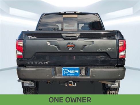 Used 2020 Nissan Titan PRO-4X w/ Pro-4x Convenience Package image 5