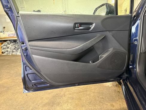 Used 2024 Toyota Corolla LE FWD image 15
