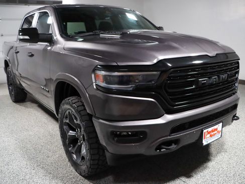Used 2022 RAM 1500 Limited AWD/4WD image 6