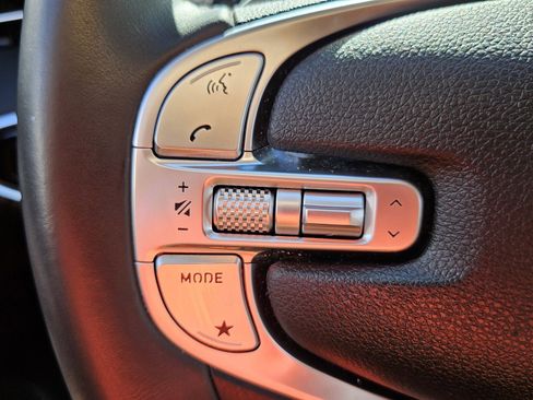 Used 2023 Genesis GV70 2.5T w/ Select Package image 32