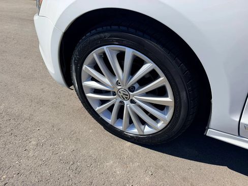 Used 2013 Volkswagen Jetta TDI FWD image 9