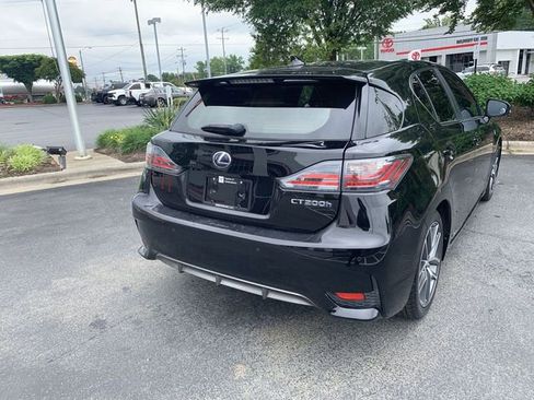 Used 2014 Lexus CT 200h w/ F Sport w/Nuluxe Interior FWD image 8