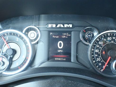 Used 2024 RAM 2500 Big Horn AWD/4WD image 13
