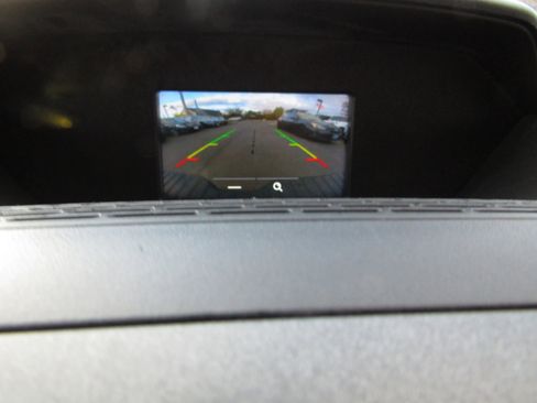 Used 2018 Ford Transit 150 XL image 31