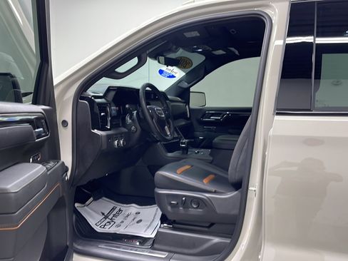 Used 2026 GMC Sierra 1500 AT4 w/ AT4 Premium Package AWD/4WD image 2