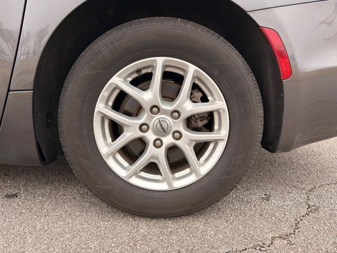 Used 2022 Chrysler Pacifica Touring-L image 20