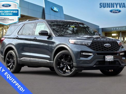 Certified 2022 Ford Explorer ST-Line w/ Class IV Trailer Tow Package image 1