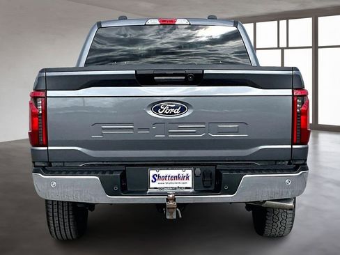Used 2024 Ford F150 XLT w/ Mobile Office Package image 5