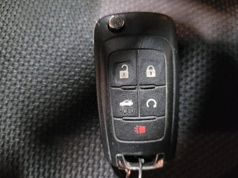 Used 2016 Chevrolet Cruze LT image 32