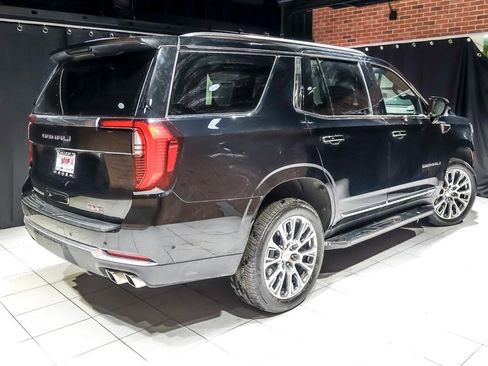 Used 2025 GMC Yukon Denali image 9
