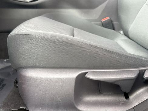 Used 2024 Toyota Prius LE image 29