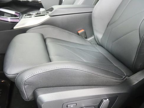 Used 2026 BMW X3 xDrive30i w/ Premium Package AWD/4WD image 9