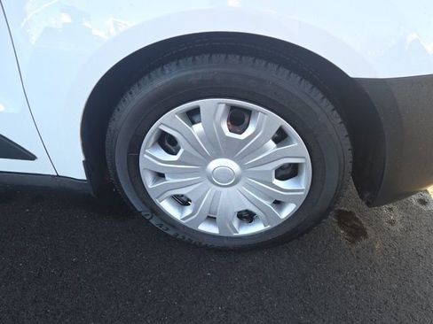 Used 2020 Ford Transit Connect XL image 5