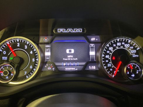 Used 2023 RAM 1500 Big Horn AWD/4WD image 19