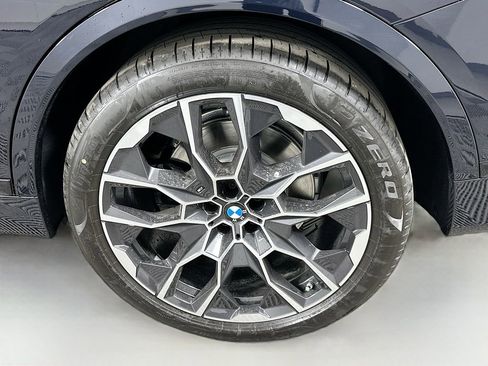 New 2026 BMW X7 xDrive40i w/ Executive Package image 23