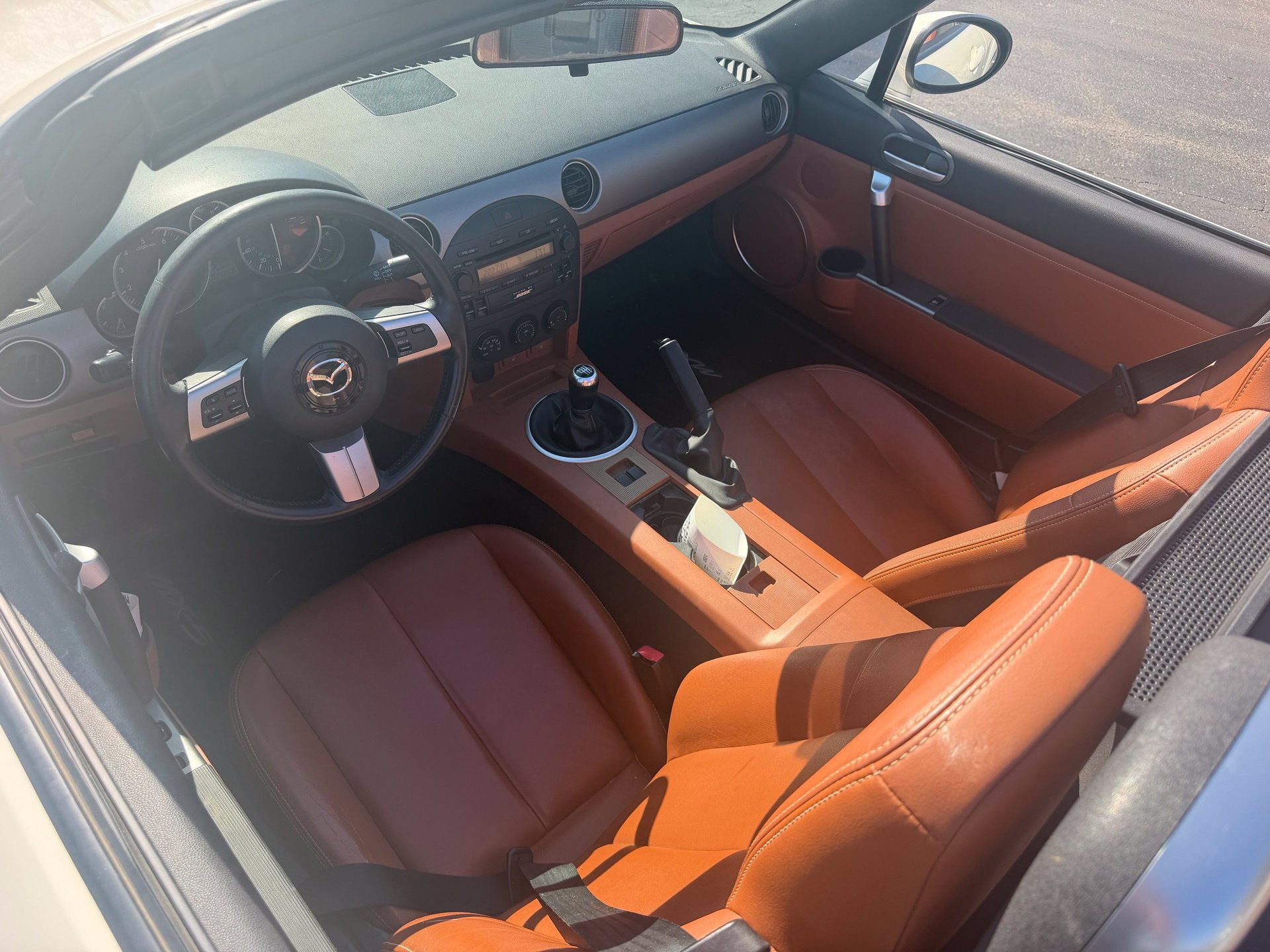 Used 2007 MAZDA MX-5 Miata Grand Touring RWD image 15