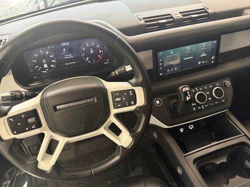 Used 2020 Land Rover Defender 110 HSE AWD/4WD image 20