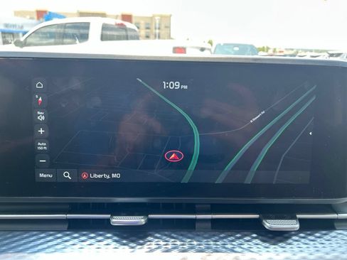 Used 2023 Kia Carnival SX Prestige FWD image 26