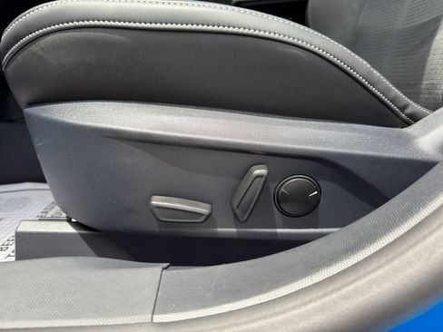 Used 2025 Ford Mustang Mach-E GT AWD/4WD image 25