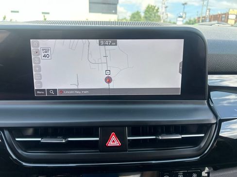 Certified 2024 Kia Seltos S AWD/4WD image 12