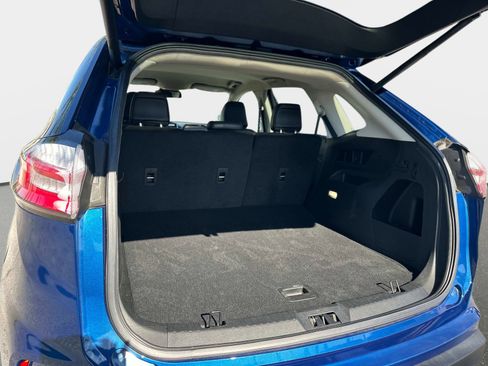 Used 2023 Ford Edge SEL w/ Convenience Package image 10