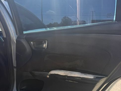 Used 2015 Toyota Avalon XLE Premium FWD image 23