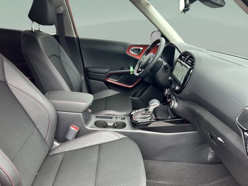 New 2025 Kia Soul GT-Line w/ GT-Line Technology Package image 10