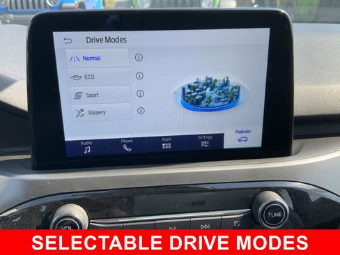 Used 2024 Ford Escape FWD image 5