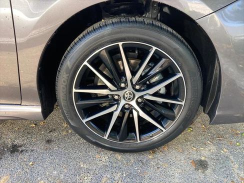 Certified 2024 Toyota Camry SE FWD image 14