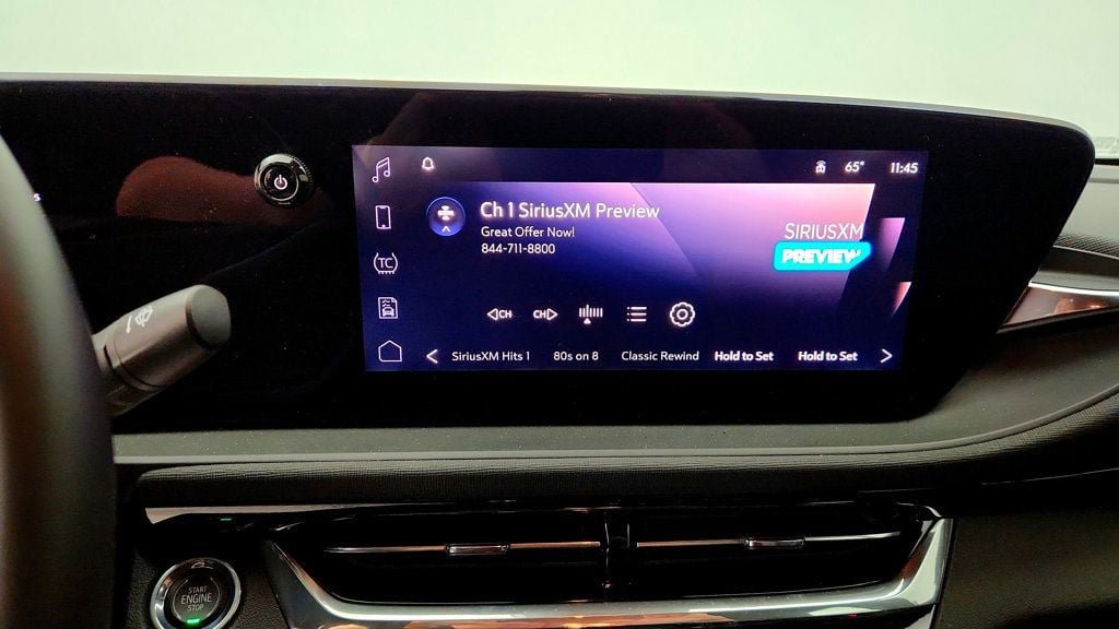 Used 2025 Buick Envista Sport Touring w/ Convenience I Package FWD image 19