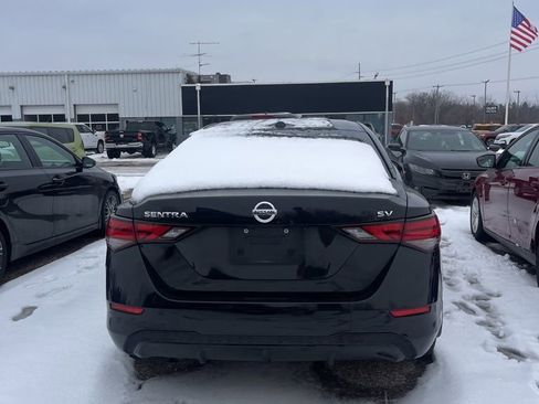 Used 2022 Nissan Sentra SV image 8