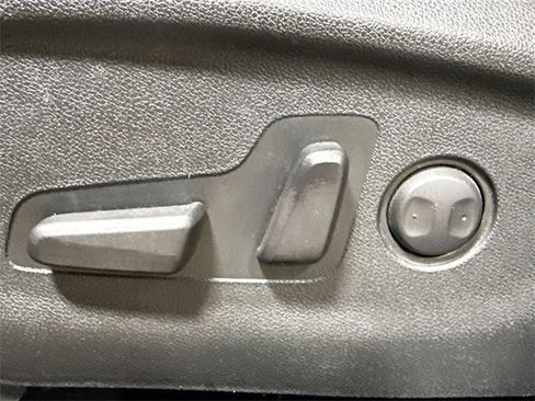 Used 2020 Kia Sorento EX image 19