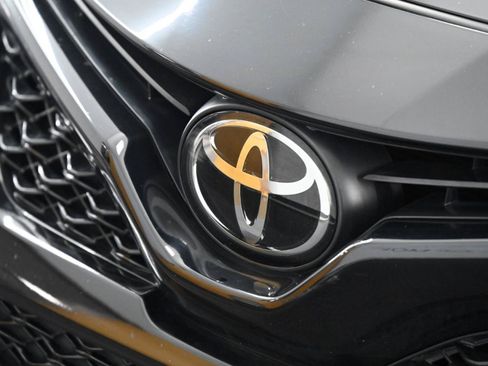 Used 2024 Toyota Camry TRD FWD image 9