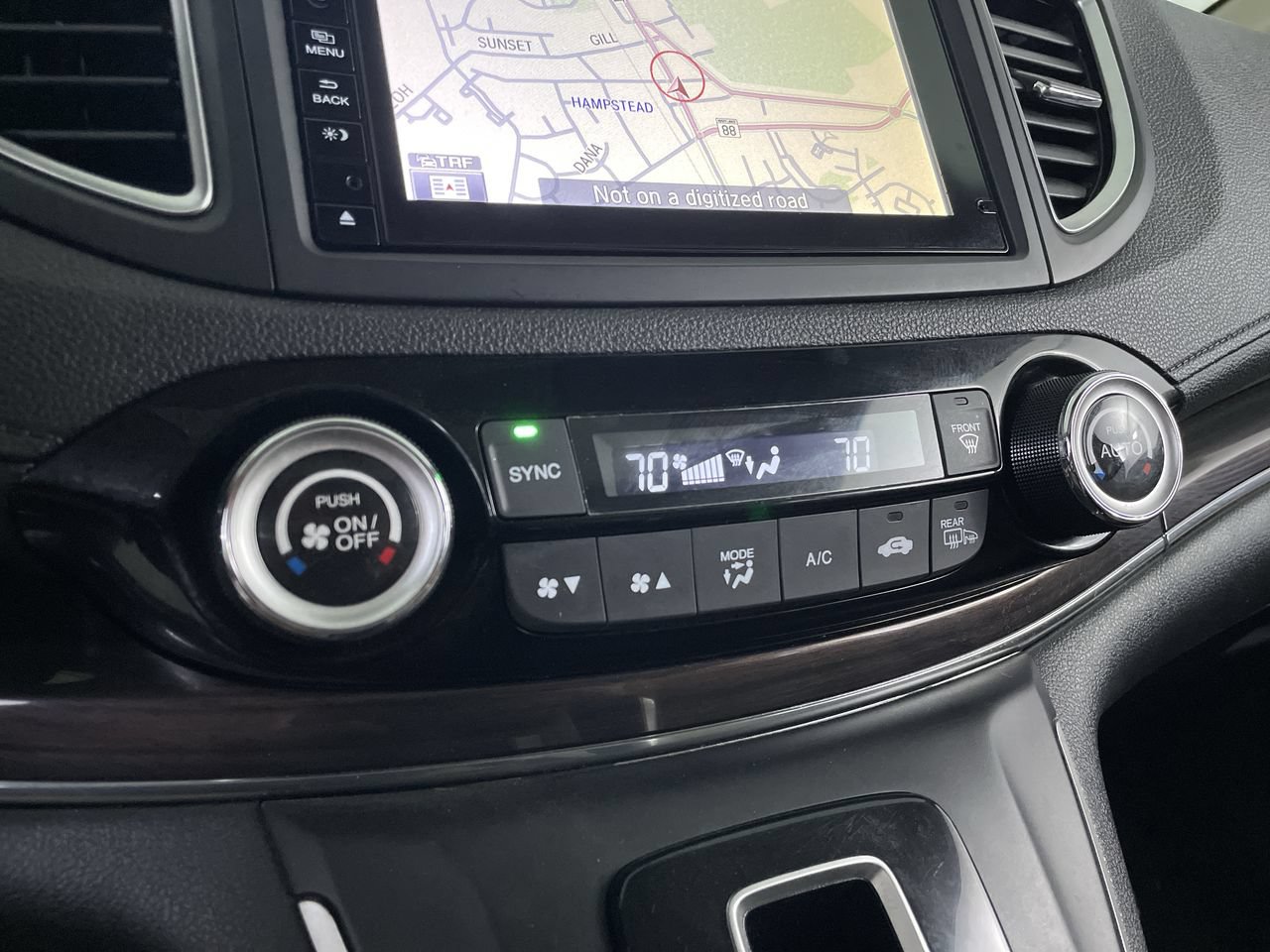 Used 2016 Honda CR-V Touring image 19