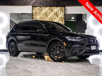 Used 2024 Volkswagen Tiguan SE